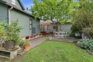 719 N Center St, Clifton, IL 61727 - Photo 41