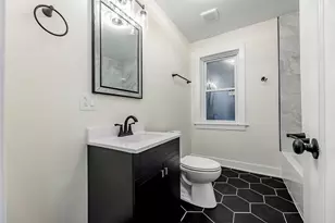 8140 S Elizabeth St, Chicago, IL 60620 - Photo 9
