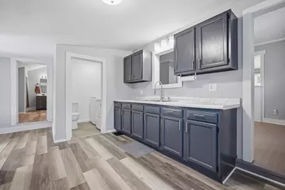 713 E Buchanan Street, Bloomington, IL 61701 - Photo 15