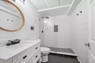 525 N Sycamore Ln, North Aurora, IL 60542 - Photo 39