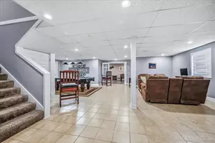525 N Sycamore Ln, North Aurora, IL 60542 - Photo 33