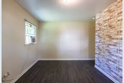 2207 Carmel Boulevard, Zion, IL 60099 - Photo 13