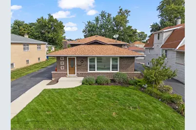 5902 W Maple Avenue, Berkeley, IL 60163 - Photo 1