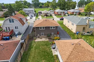 5902 W Maple Ave, Berkeley, IL 60163 - Photo 27