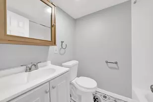 12432 S State St, Chicago, IL 60628 - Photo 13