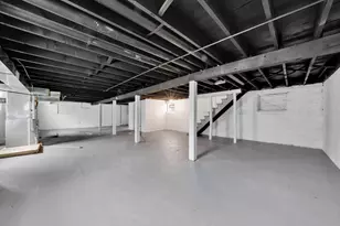 12432 S State St, Chicago, IL 60628 - Photo 15
