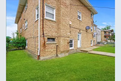 7651 W Addison Street #1W, Chicago, IL 60634 - Photo 11