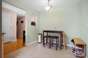 7651 W Addison St, Chicago, IL 60634 - Photo 3