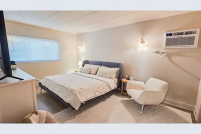 [Address not provided], Evergreen Park, IL 60805 - Photo 27