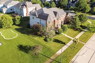 1948 Saddle Farm Ln, Naperville, IL 60564 - Photo 9