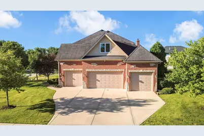 1948 Saddle Farm Lane, Naperville, IL 60564 - Photo 5