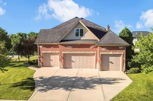 1948 Saddle Farm Ln, Naperville, IL 60564 - Photo 5