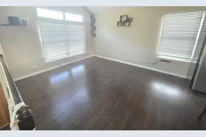 302 Barton Court, Bartlett, IL 60103 - Photo 13