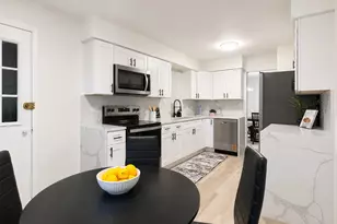11151 Cottonwood Dr, Palos Hills, IL 60465 - Photo 11