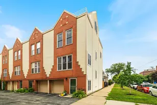 555 N Artesian Ave, Chicago, IL 60612 - Photo 1