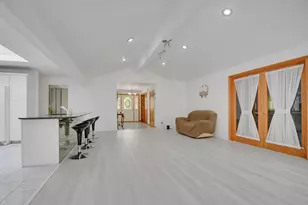 14650 Lamon Ave, Midlothian, IL 60445 - Photo 9