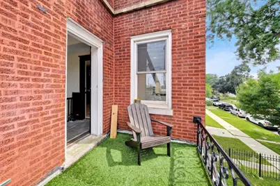 4815 W Patterson Avenue #2, Chicago, IL 60641 - Photo 13