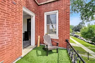 4815 W Patterson Ave, Chicago, IL 60641 - Photo 13