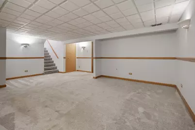 1477 William Clifford Lane, Elk Grove Village, IL 60007 - Photo 29
