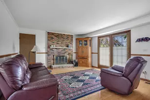 1477 William Clifford Ln, Elk Grove Village, IL 60007 - Photo 13