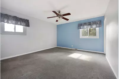 1477 William Clifford Lane, Elk Grove Village, IL 60007 - Photo 19