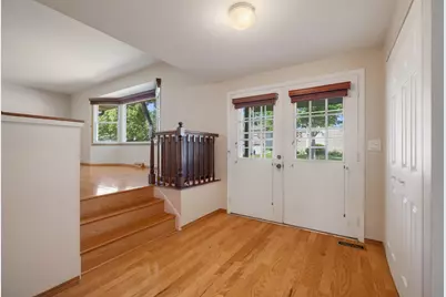 1477 William Clifford Lane, Elk Grove Village, IL 60007 - Photo 5