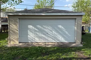 338 157th St, Calumet City, IL 60409 - Photo 31