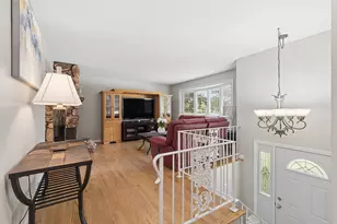 [Address not provided], Roselle, IL 60172 - Photo 3