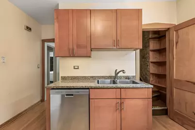 937 N Harvey Avenue, Oak Park, IL 60302 - Photo 13