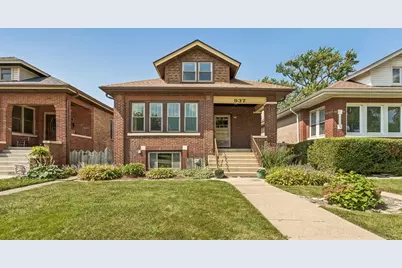 937 N Harvey Avenue, Oak Park, IL 60302 - Photo 1
