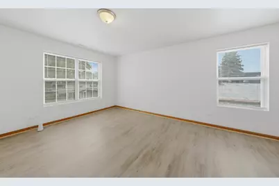 7918 S Greenwood Avenue, Chicago, IL 60619 - Photo 15