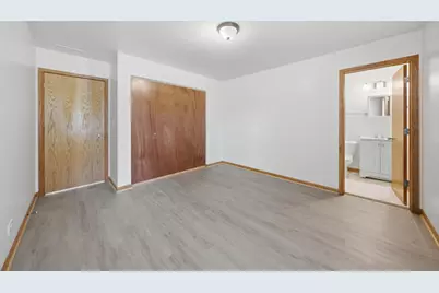 7918 S Greenwood Avenue, Chicago, IL 60619 - Photo 19
