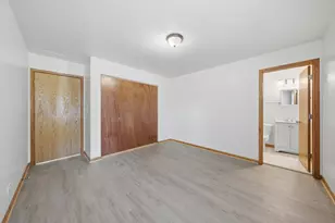 7918 S Greenwood Ave, Chicago, IL 60619 - Photo 19