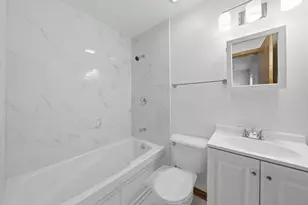 7918 S Greenwood Ave, Chicago, IL 60619 - Photo 11
