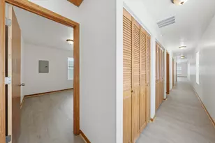 7918 S Greenwood Ave, Chicago, IL 60619 - Photo 3