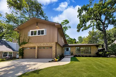 2360 N Westwood Lane, Palatine, IL 60074 - Photo 1