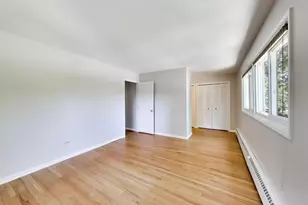 2360 N Westwood Ln, Palatine, IL 60074 - Photo 17