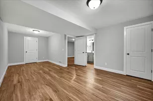 1807 Glenbridge Rd, Bloomington, IL 61704 - Photo 25