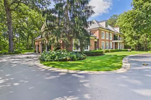 575 Stable Ln, Lake Forest, IL 60045 - Photo 5