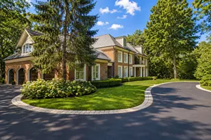 575 Stable Ln, Lake Forest, IL 60045 - Photo 3