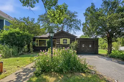 416 S Fairview Avenue, Elmhurst, IL 60126 - Photo 1