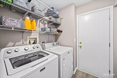 3825 Deville Lane, Saint Charles, IL 60175 - Photo 19