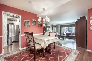 2909 N Sheridan Rd, Chicago, IL 60657 - Photo 3