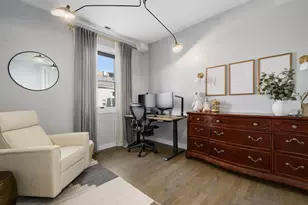 2550 W Fullerton Ave, Chicago, IL 60647 - Photo 17