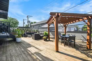 2550 W Fullerton Ave, Chicago, IL 60647 - Photo 21