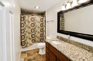 307 Hickory Ave, Romeoville, IL 60446 - Photo 7