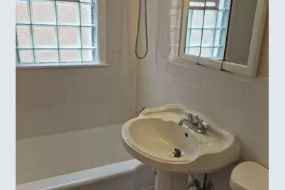 1031 Bellwood Avenue #C, Bellwood, IL 60104 - Photo 5