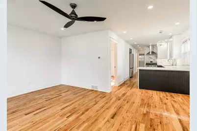 235 W 43rd Street, Chicago, IL 60609 - Photo 21