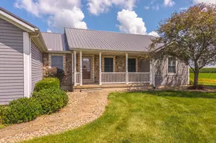 9850 N 300 E Rd, Gridley, IL 61744 - Photo 3