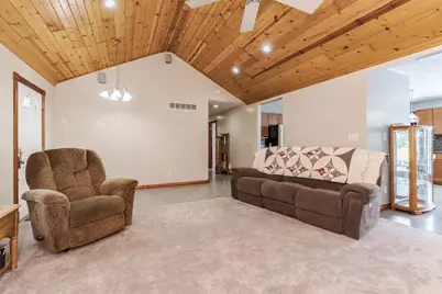 9850 N 300 East Road, Gridley, IL 61744 - Photo 7